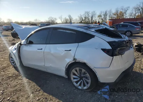 2026 Tesla Model Y from USA, damaged, VIN 7SAYGDEE7TA380986